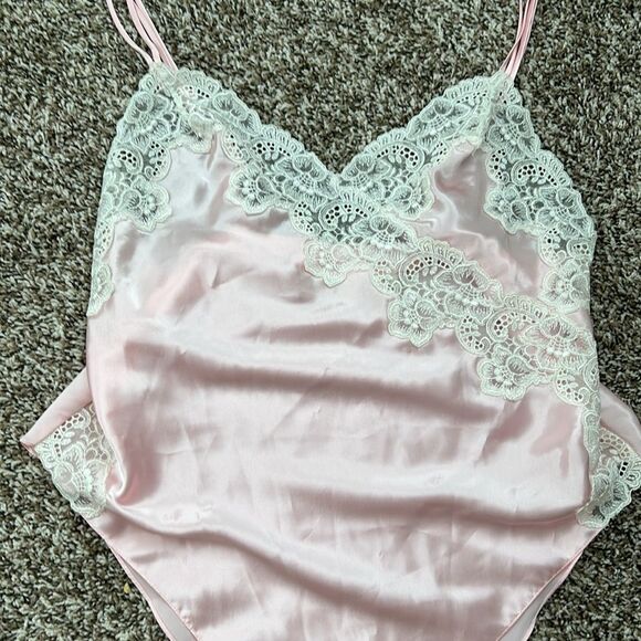 Vintage 80s Victorias Secret Gold Label Pink Lace Nightie Sexy Bodysuit Medium - Picture 11 of 16
